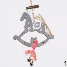 Závesný koník mix vianočných dekorácií.