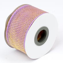 Ružová sieťková stuha na aranžovanie.