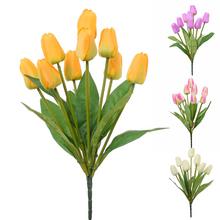 Kytice umělých tulipánů v mixu barev.