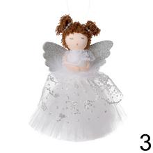 Záves anjel s trblietavými krídlami a bielou sukňou.