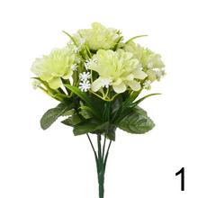 Kytica pivónia mix s umelými kvetmi.