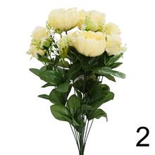 Kytica umelých kvetov pivónie a ruže v mixe farieb.