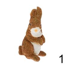 Hnedý mix zajačikov na Veľkú noc.