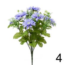 Kytica umelých gerber v mixe farieb.