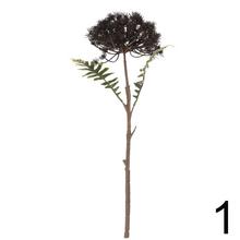 Umelé kvety mix mrkvy v troch farbách.