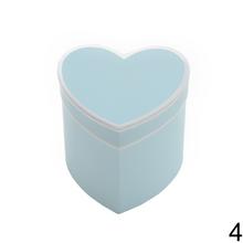 Darčeková krabička na kvety v tvare srdca, mix farieb.