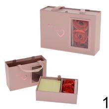 Darčeková krabička na kvety v mixe farieb.