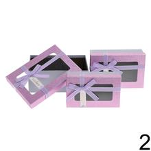 Darčekové krabičky na kvety v mixe farieb.