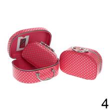 Kufrík na doplnky srdiečka v mix farbách.