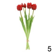 Kytica umelých tulipánov v mixe farieb.