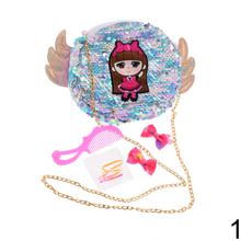 Kozmetická kruhová kabelka s trblietavými flitrami a obrázkom dievčaťa.