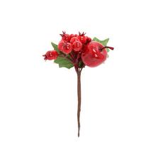 ZÁPICH ČER. JABLKO,ŠÍPKY, BOBULE,ILEX 16CM - Bobule červené | FLORASYSTEM