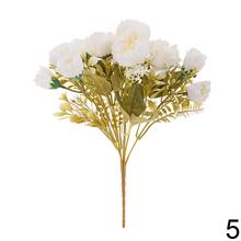 Kytica ranunkulus v mixe farieb.