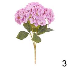 Umelé kvety hortenzia v mixe ružových odtieňov.