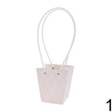 Malá taška na kvety v mixe farieb.