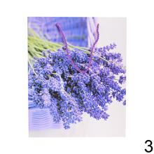 Darčeková taška s levanduľovým vzorom.