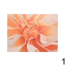 Darčeková taška s kvetinovým vzorom a glitrami.