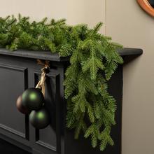 Girlanda Norway Mix vetvička 270 cm