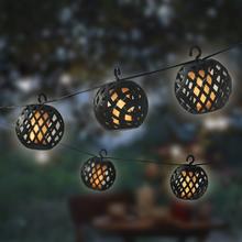 Solárne plastové párty osvetlenie s efektom ohňa a plameňa.