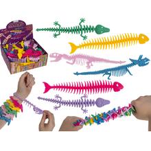 Náramky z elastických kosti v rôznych farbách.