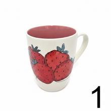 Šálka s ovocným vzorom, 340ml