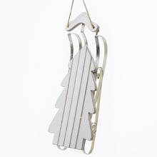 Dřevěný závěs saně a stromeček bílý