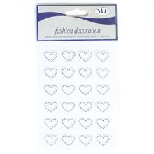 Lepící a stříbrná srdíčka, balení 24 kusů.