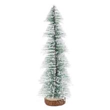 Zelený zasněžený stromeček na pařezu s výškou 30 cm.