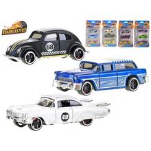 Autíčko ROADBLASTERS, sportovní auta v různých barvách.