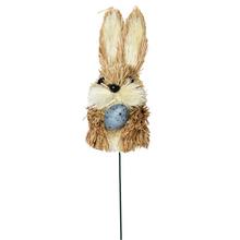 Slaměný zápich zajíce s vajíčkem.