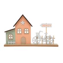Dřevěný dekorativní domek s bicyklem a nápisem DOMOV.