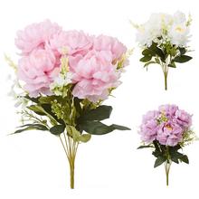 Kytice pivoňky mix s různými barvami a květy.