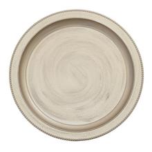 Kulatý dřevěný tác o průměru 30 cm.