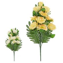 Kytice umělých květin s růžemi a gerberami v žluté barvě.