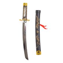 Japonský meč katana s pouzdrem.