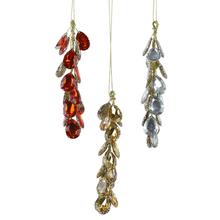 Ozdoba korálky závěs akryl ve třech barvách.