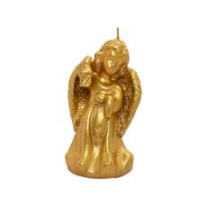 Svíčky ve tvaru anděla v metalických barvách.