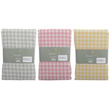 Ubrus z polyesteru a bavlny v různých barvách.